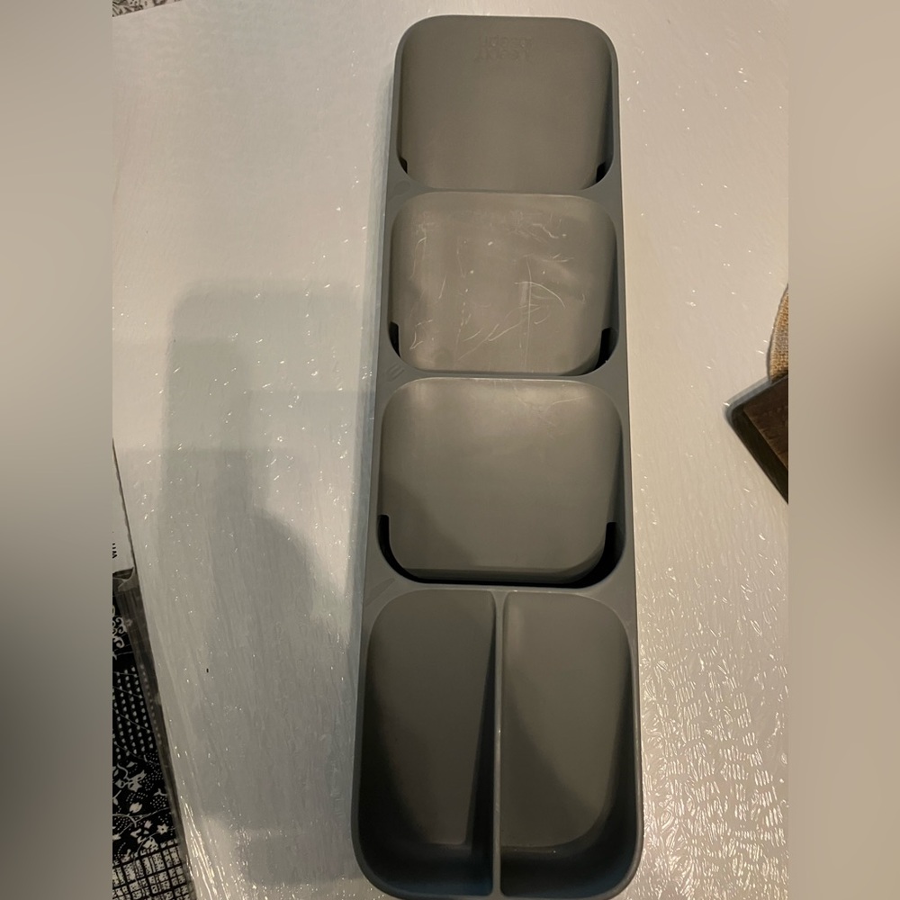 Drawer organizer